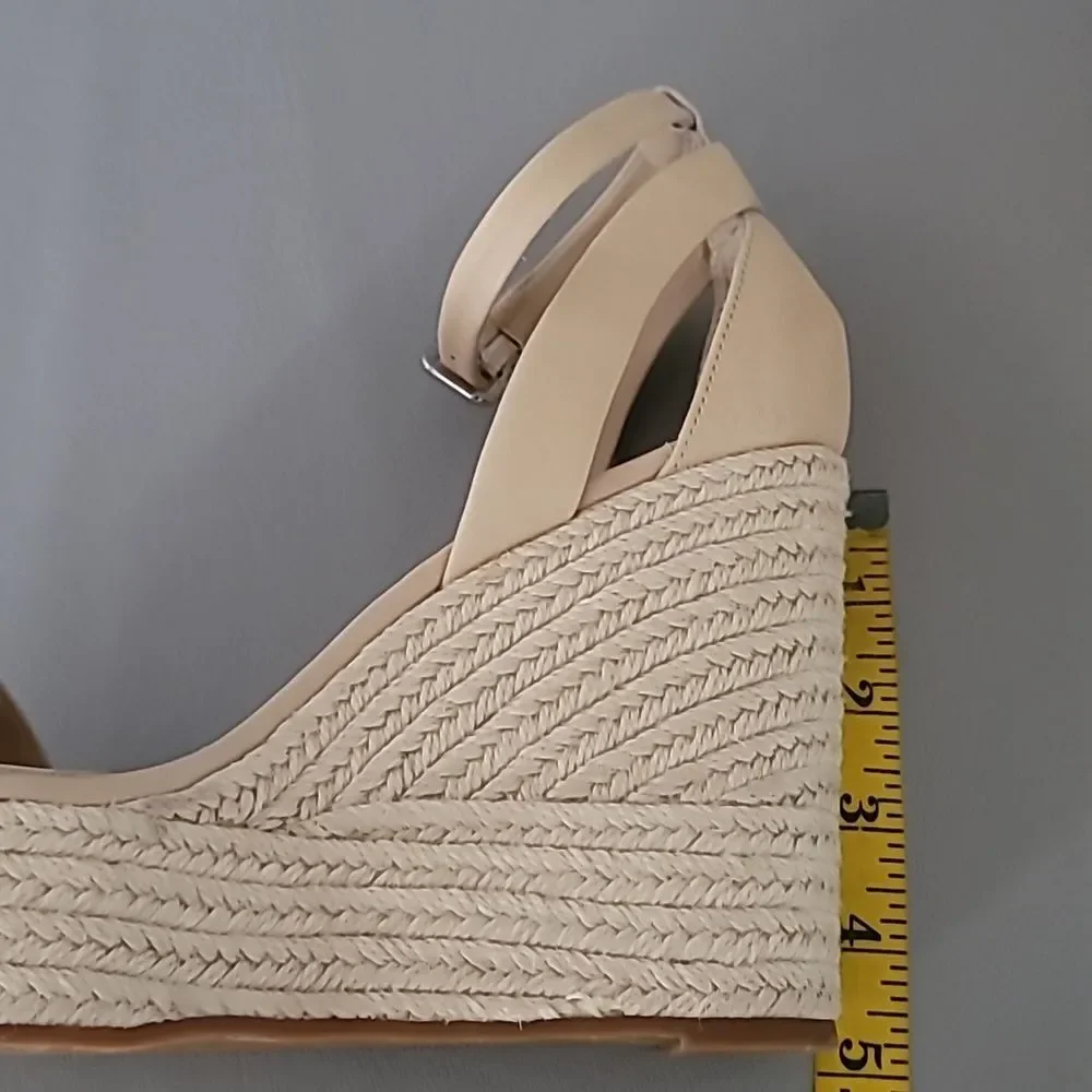Gianni bini Safina Jute Platform Wedges Size 9.5